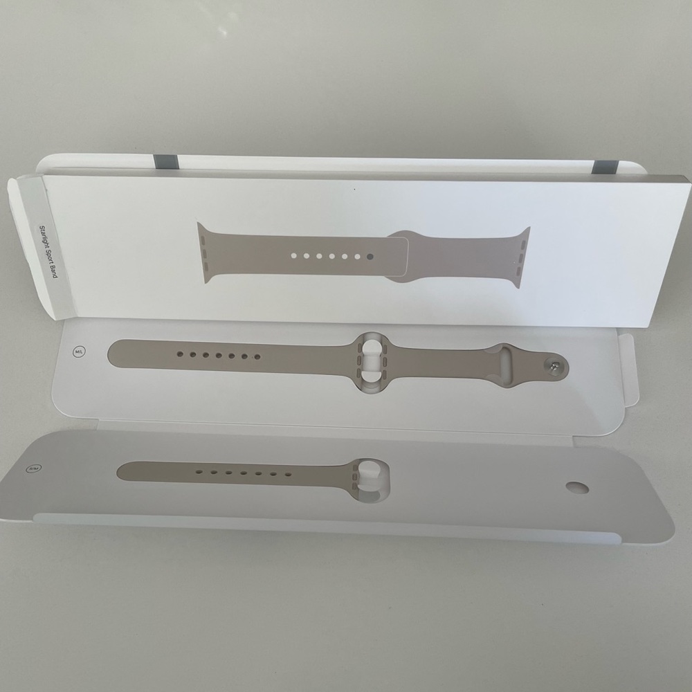 Brand new Apple Watch band - Starlight